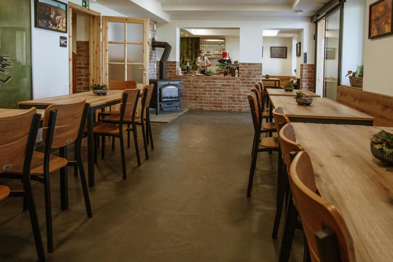 체르크니차 Dom Na Slivnici B&B 외부 사진
