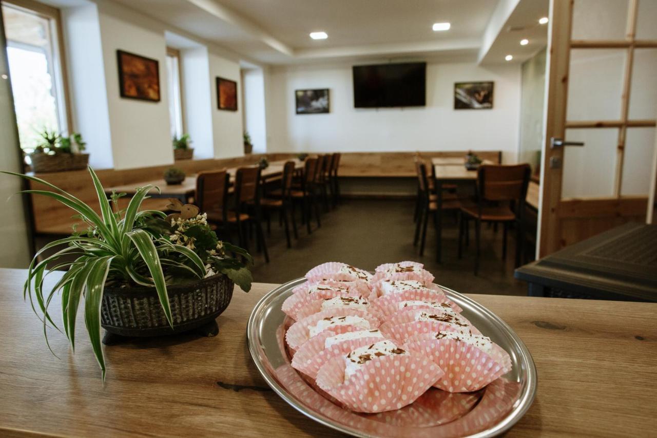 체르크니차 Dom Na Slivnici B&B 외부 사진