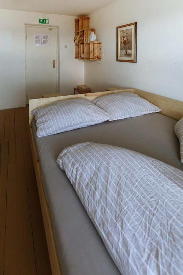 체르크니차 Dom Na Slivnici B&B 외부 사진